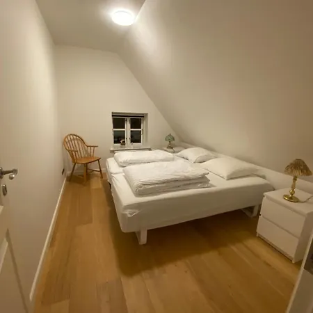 Scenic Estate With Private Activity Hall & Wellness Sauna Ferienhaus Frorup