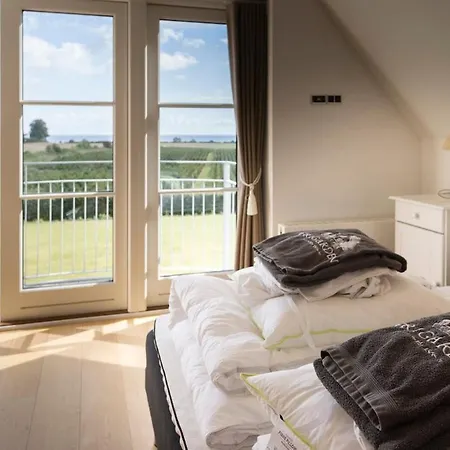 Scenic Estate With Private Activity Hall & Wellness Sauna *