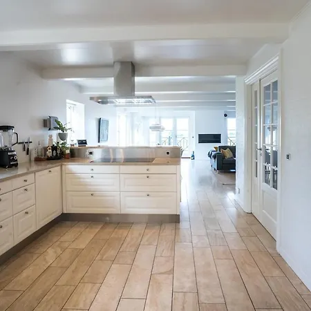 Scenic Estate With Private Activity Hall & Wellness Sauna * Frorup
