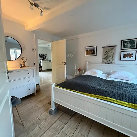 Scenic Estate With Private Activity Hall & Wellness Sauna Ferienhaus Frorup